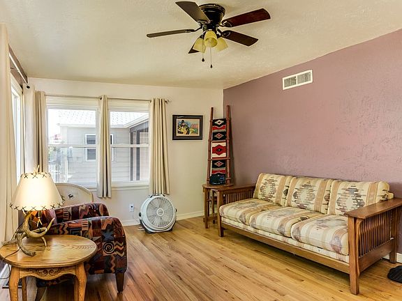 4th image of 1500 N 19th St
