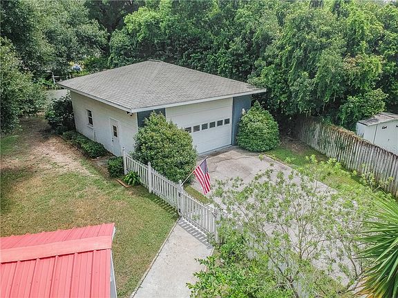 3rd image of 1507 Loretta Ct