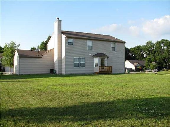 2nd image of 8707 Baypointe Dr