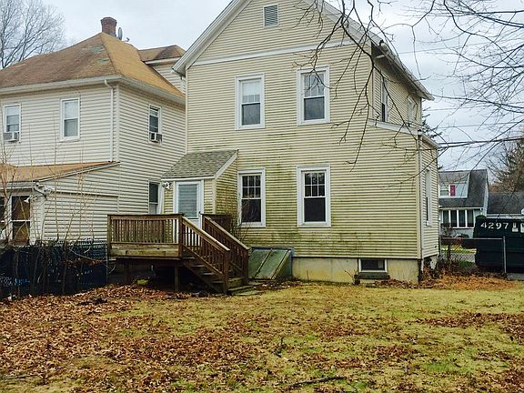 3rd image of 251 Grand St