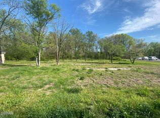 459 W Main St, Smithville, TN 37166