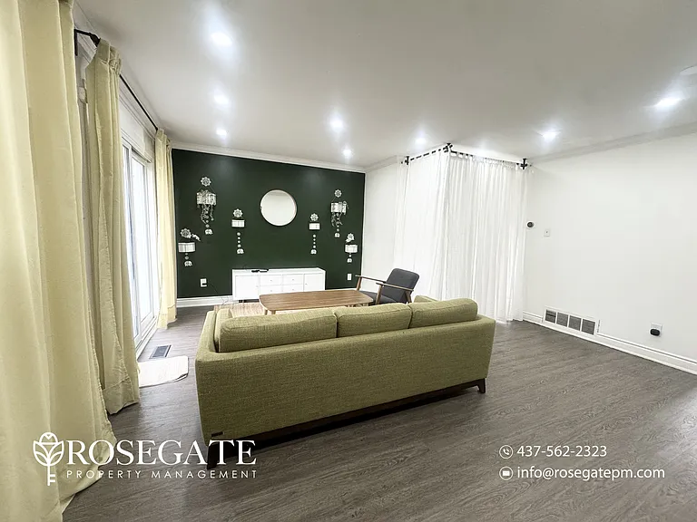 93 Hansen Rd N #76 — Photo 5