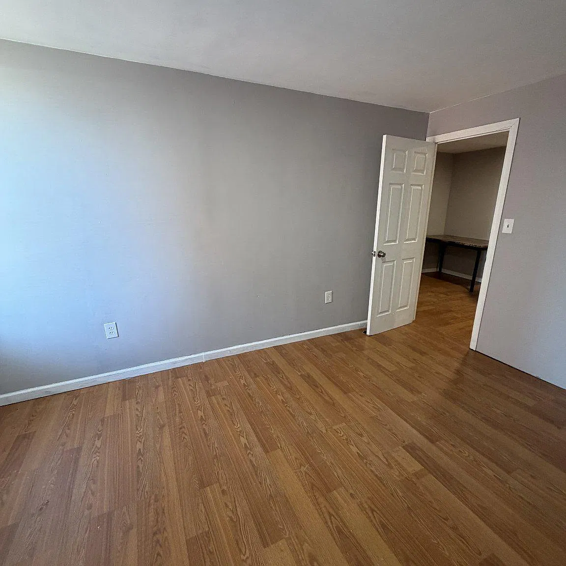 2 bed, 900 sqft, $1,500 — Photo 3