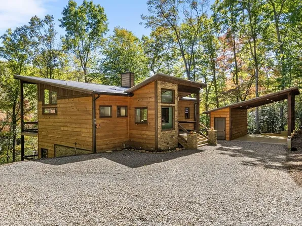 217 Goldmine Rd, Morganton, GA 30560