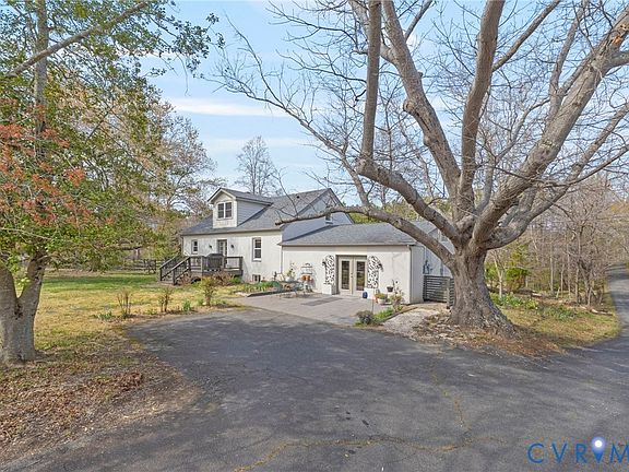 2nd image of 4039 Richmond Rd