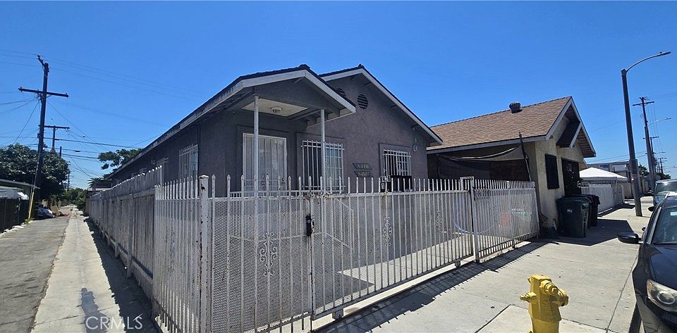 1st image of 8416 Graham Ave