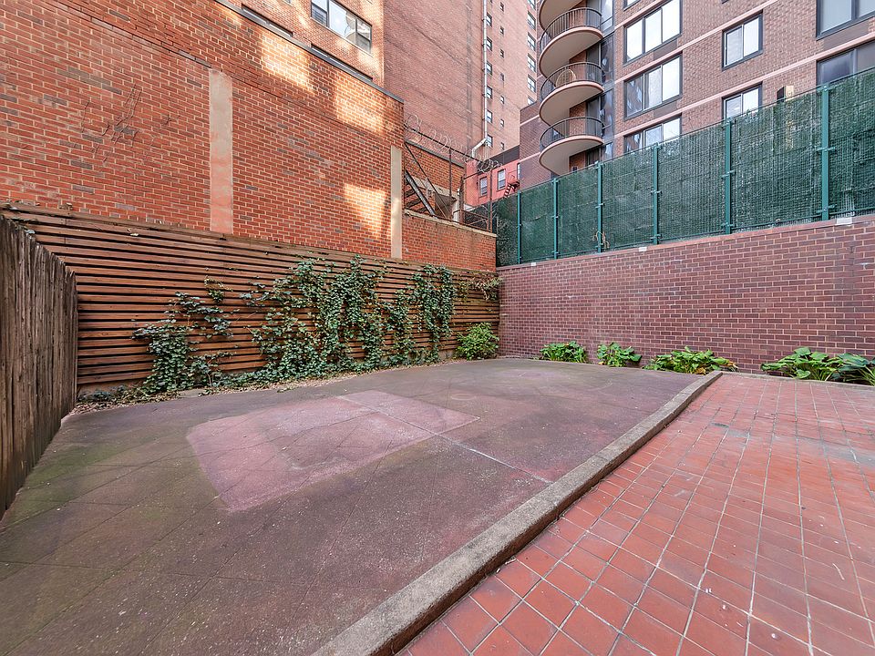 1st image of 310 E 65th St APT 1A