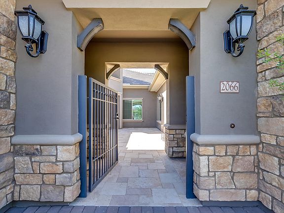 5th image of 2066 E Mead Dr
