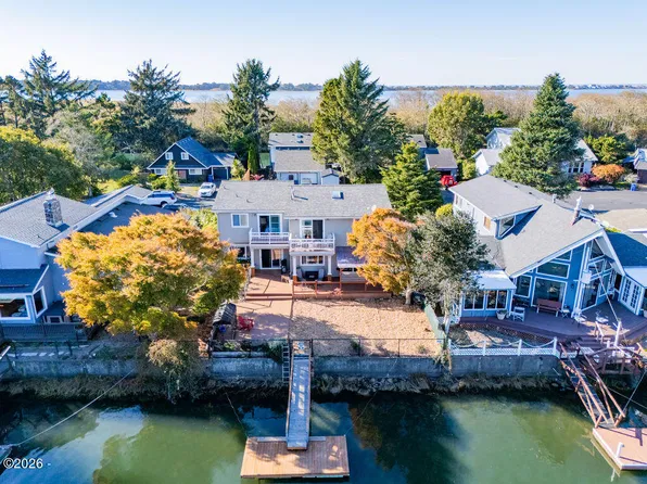 9150 Keys Pl, Gleneden Beach, OR 97388