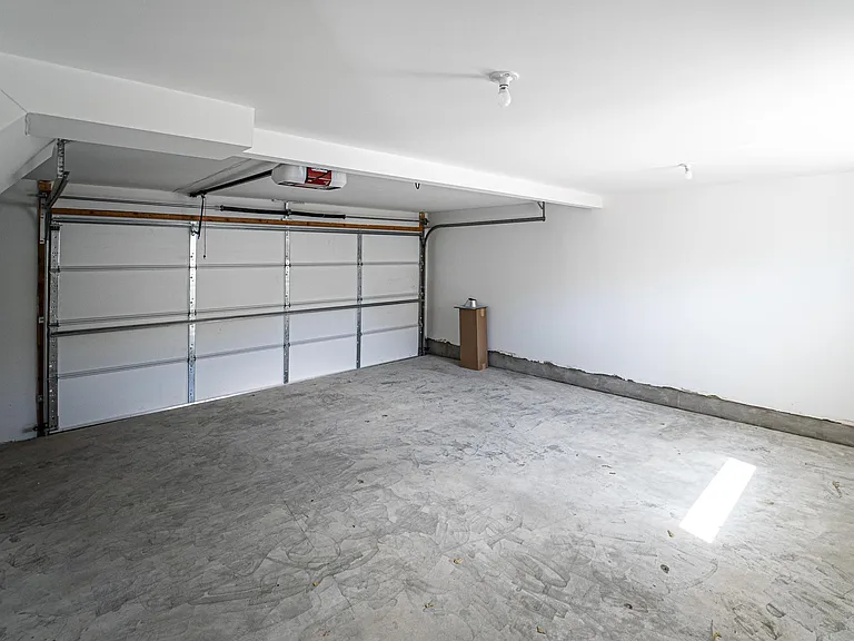 295 Pershing Ave #1-4 — Photo 17