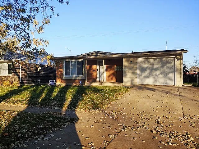 501 N Virginia Ave photo 1