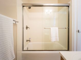 3791 Webster St APT 1, Oakland, CA 94609