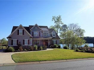 801 Blue Heron Cv, Waleska, GA 30183