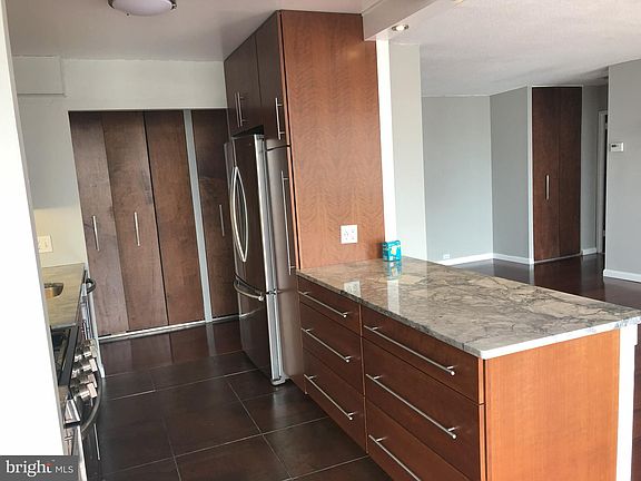 3rd image of 1326 Spruce St #42-2401