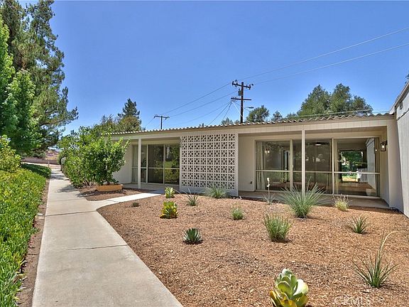 3rd image of 604 Gibbel Rd