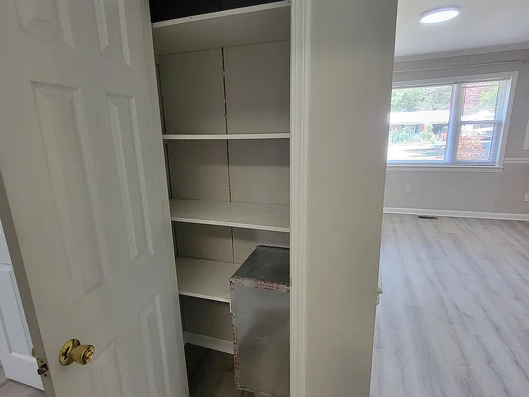 8165 Wood St — Photo 19