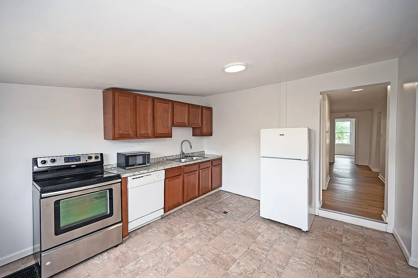 2 bed, 900 sqft, $1,450 — Photo 4