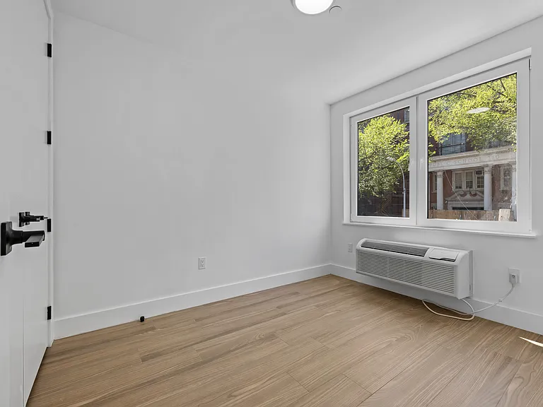 177 Rochester Ave #1C — Photo 3