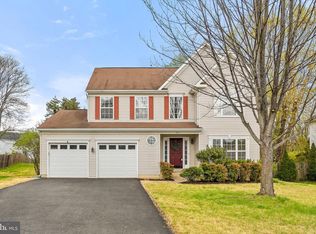 107 Brookshire Dr, Warrenton, VA 20186