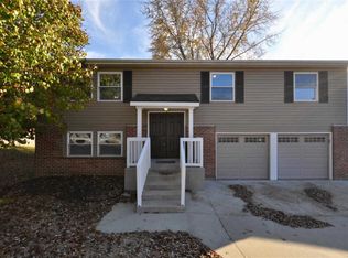 2912 Sean Pkwy, Saint Louis, MO 63129