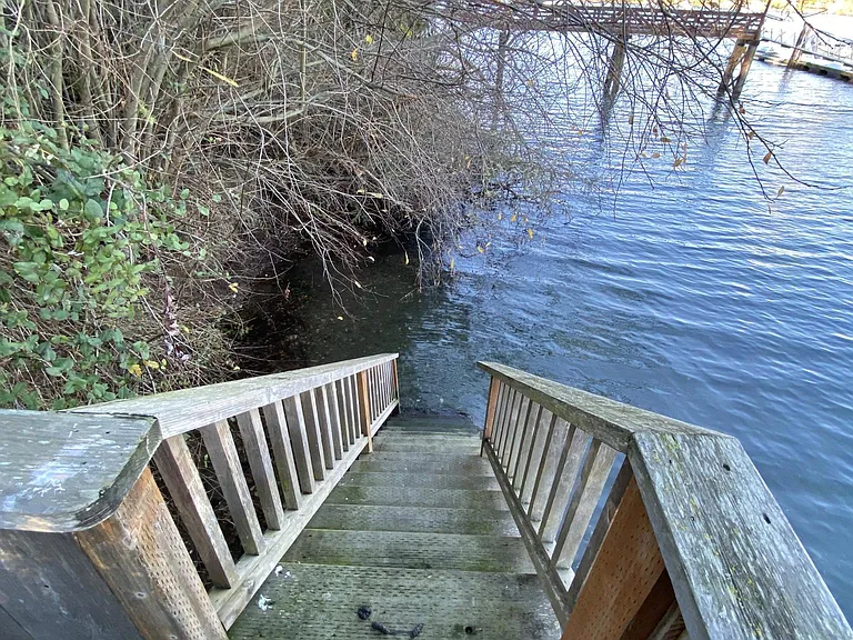 Stairs to beach (no beach at high tide)