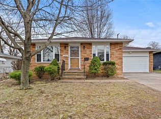 1201 Galaxy Dr, Cleveland, OH 44109