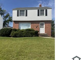 266 E 204th St, Euclid, OH 44123