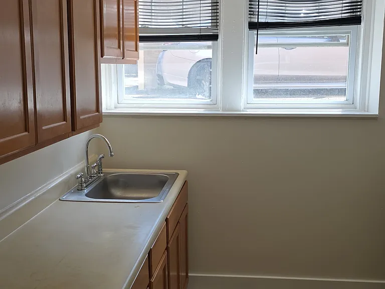 573 Howe Ave #1 — Photo 2