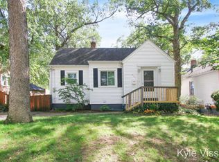 936 Merrifield St SE, Grand Rapids, MI 49507