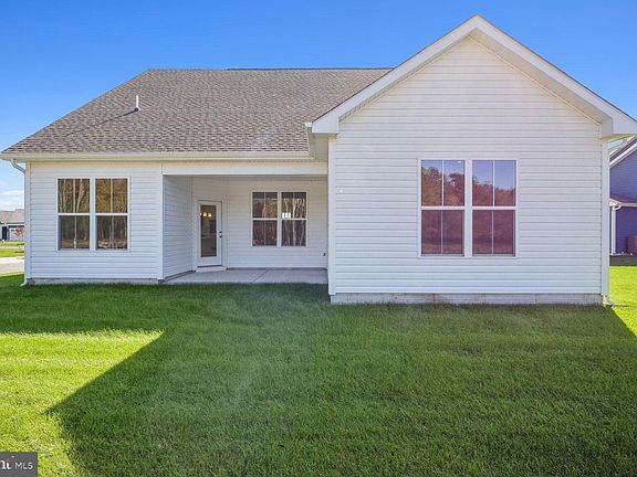 2nd image of 36120 Windsor Park Dr
