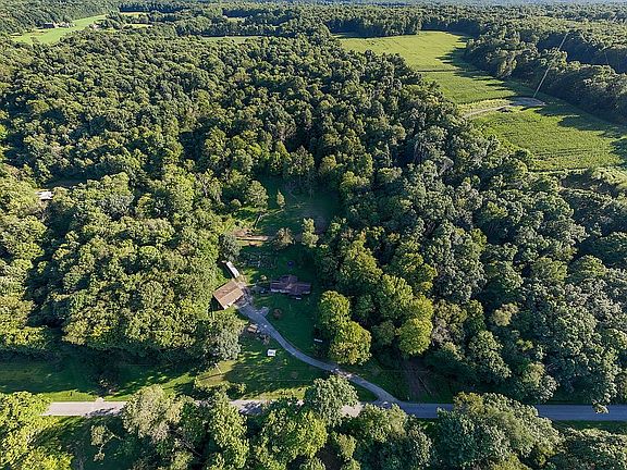 5th image of 530 Mill Creek Rd