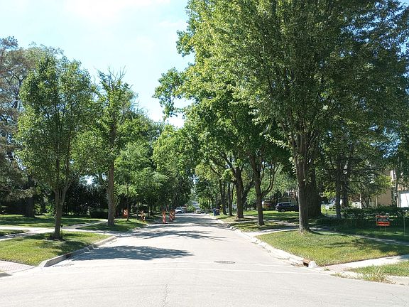 3rd image of 1279 Arbor Ave