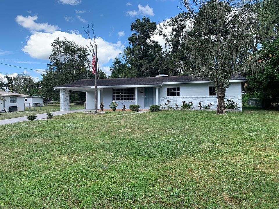 1st image of 13814 Meadow Oaks Dr