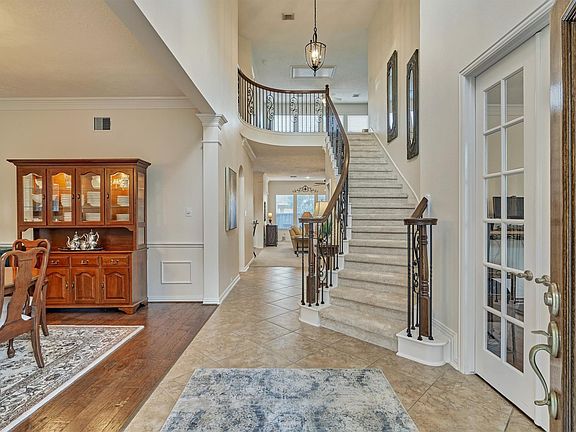 5th image of 71 S Winsome Path Cir