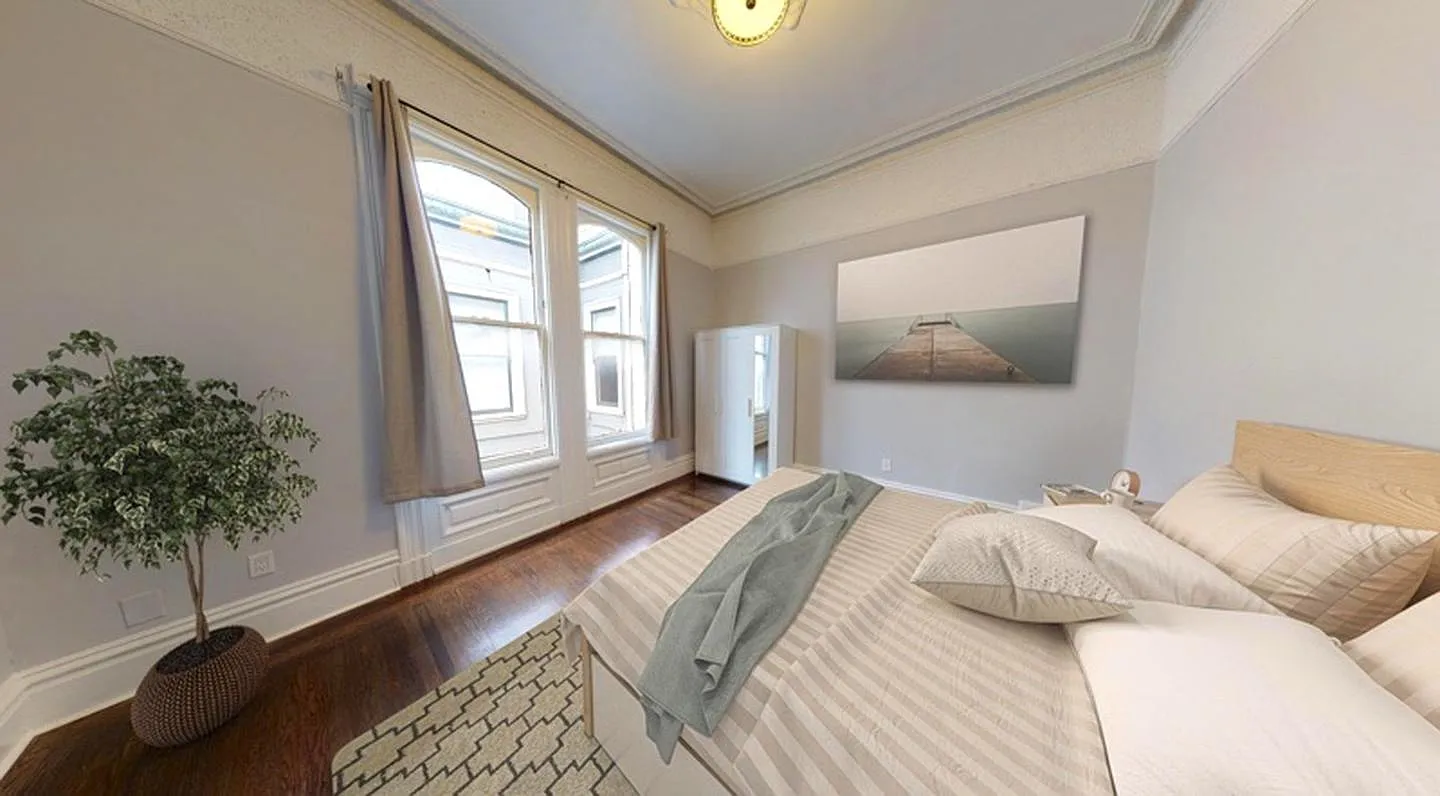 Renovated Lower Haight home with deck & fenced yard — Photo 3