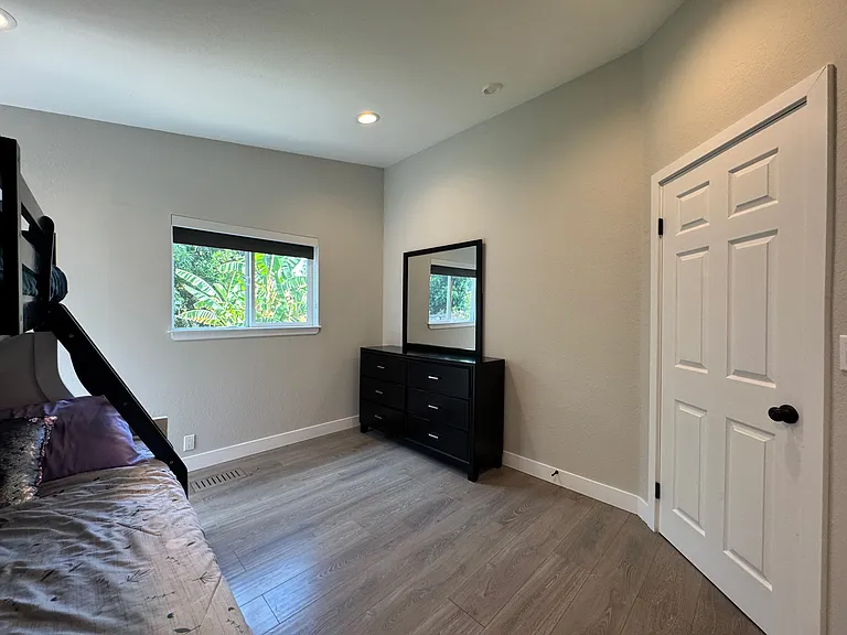18320 Ingomar St — Photo 24