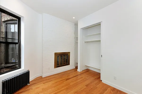 Rented by Aether Property Group | media 19