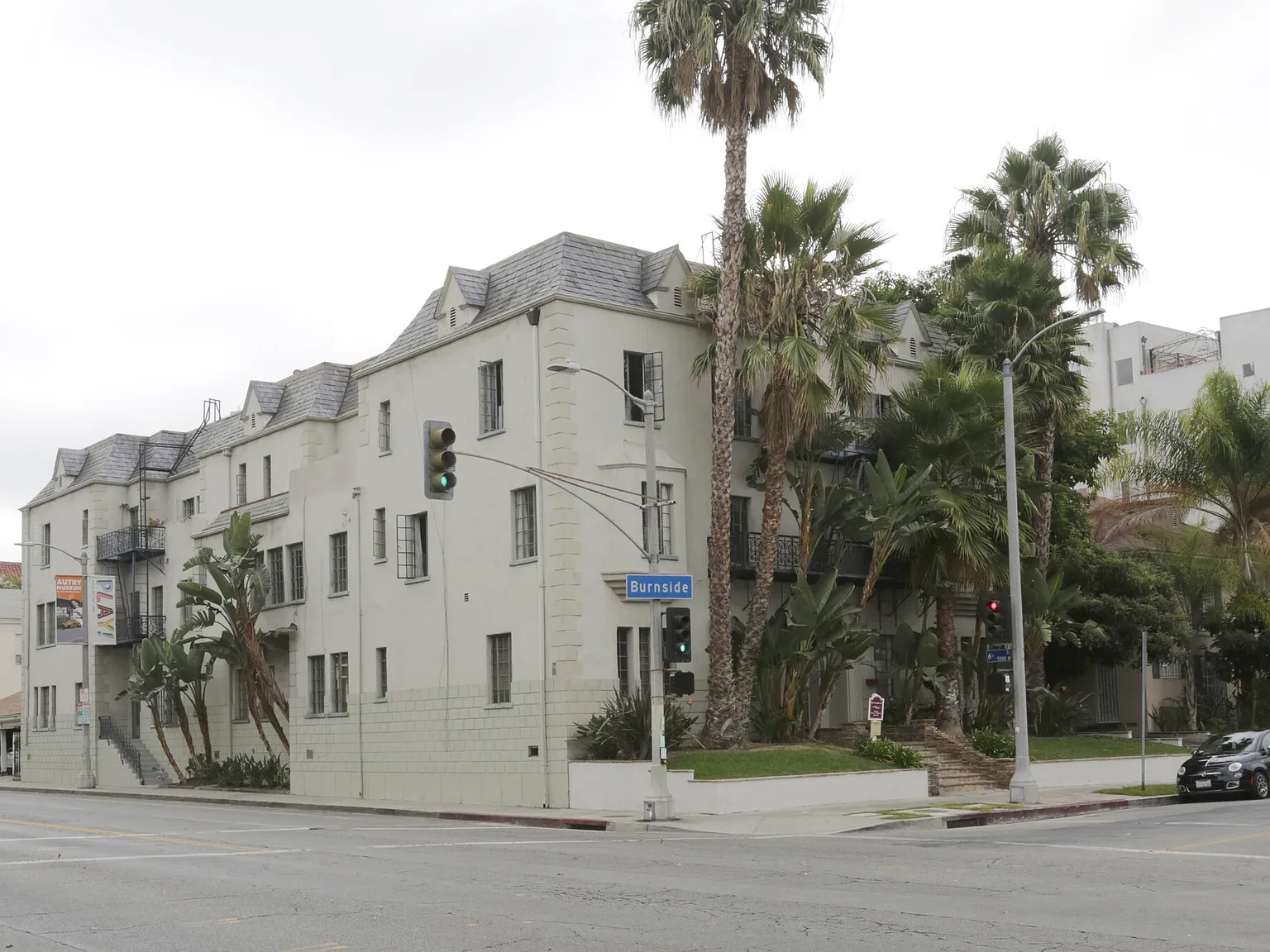 1 bed, 800 sqft, $2,695 — Photo 3