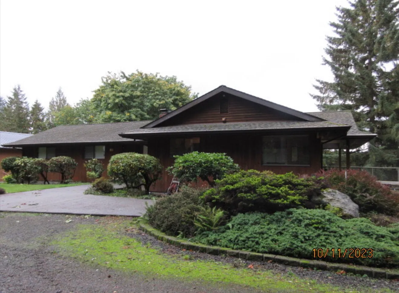 12200 Old Military Rd NE — Photo 1