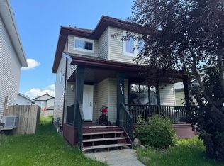 211 84th St SW, Edmonton, AB T6X 1H6