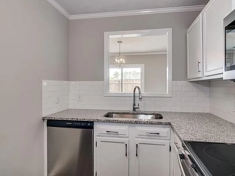 6 Fowkewood Ct — Photo 13