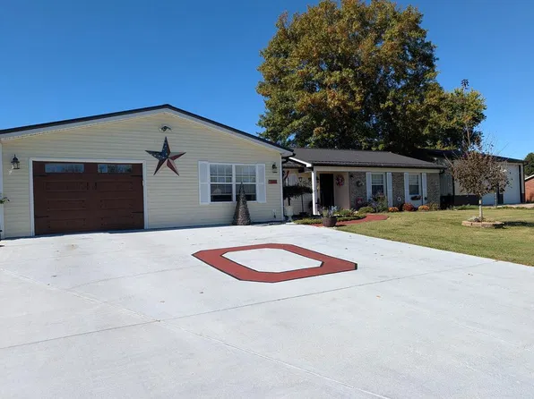 307 Overlook Dr, Piketon, OH 45661
