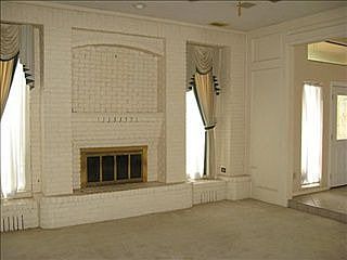 4th image of 1352 Green Hills Ct