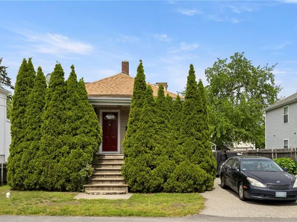 22 Parsons Ave, East Providence, RI 02914