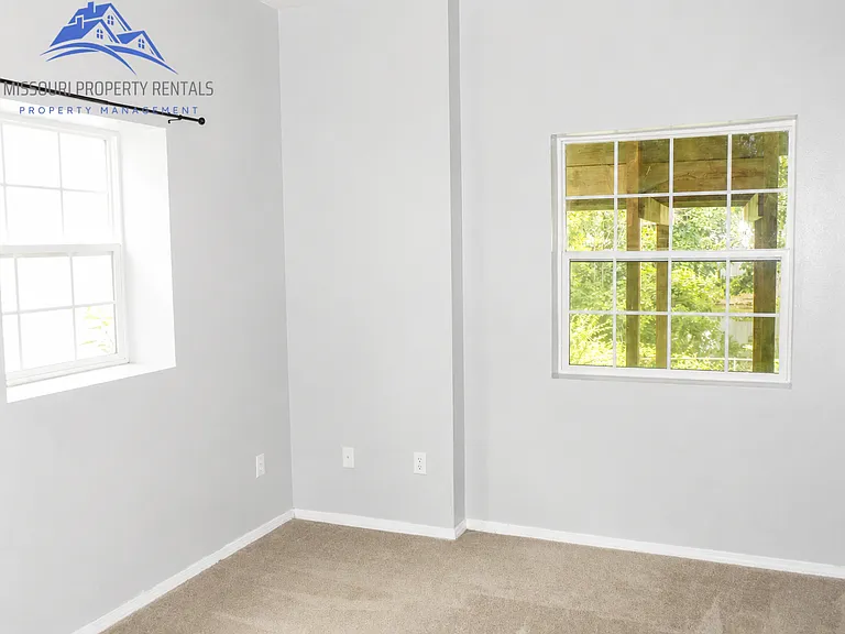 216 Spring Meadows Pkwy — Photo 19