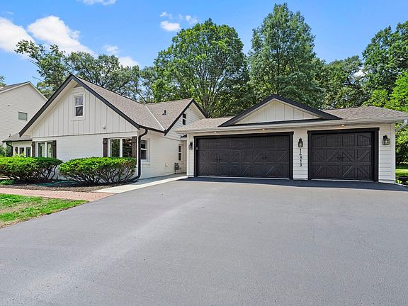 4th image of 14819 Margaret Pl