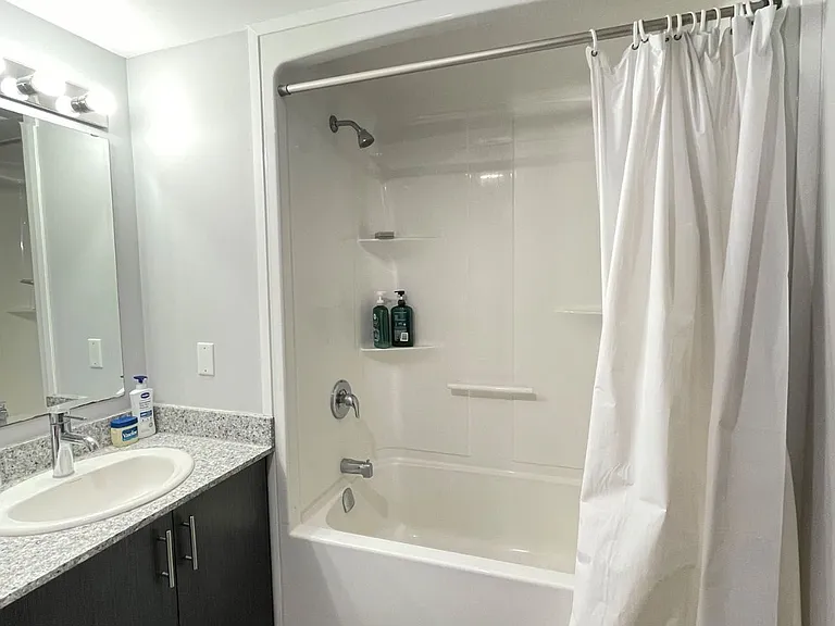 275 Larch St #F405 — Photo 11