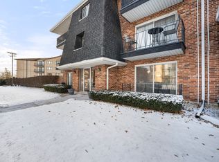 11016 S Keating Ave APT 1B, Oak Lawn, IL 60453