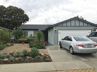 318 W 212th St, Carson, CA 90745