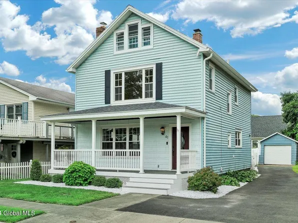 41 Woodrow Court, Troy, NY 12180